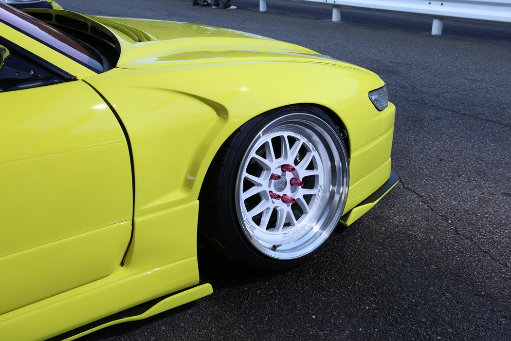 326POWER Nissan Silvia S13 Gachabari Mild Front Fenders